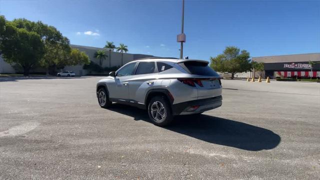 new 2025 Hyundai Tucson Hybrid car, priced at $34,166