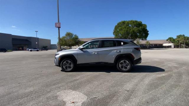 new 2025 Hyundai Tucson Hybrid car, priced at $34,166