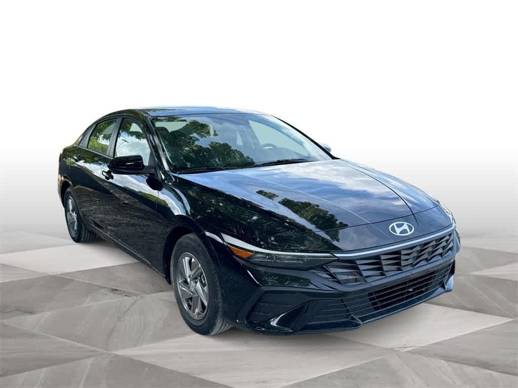 new 2025 Hyundai Elantra car, priced at $23,487