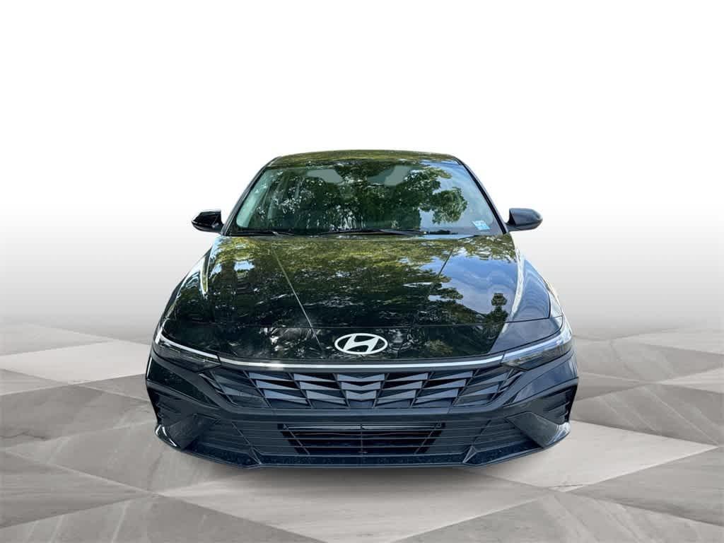 new 2025 Hyundai Elantra car, priced at $23,487