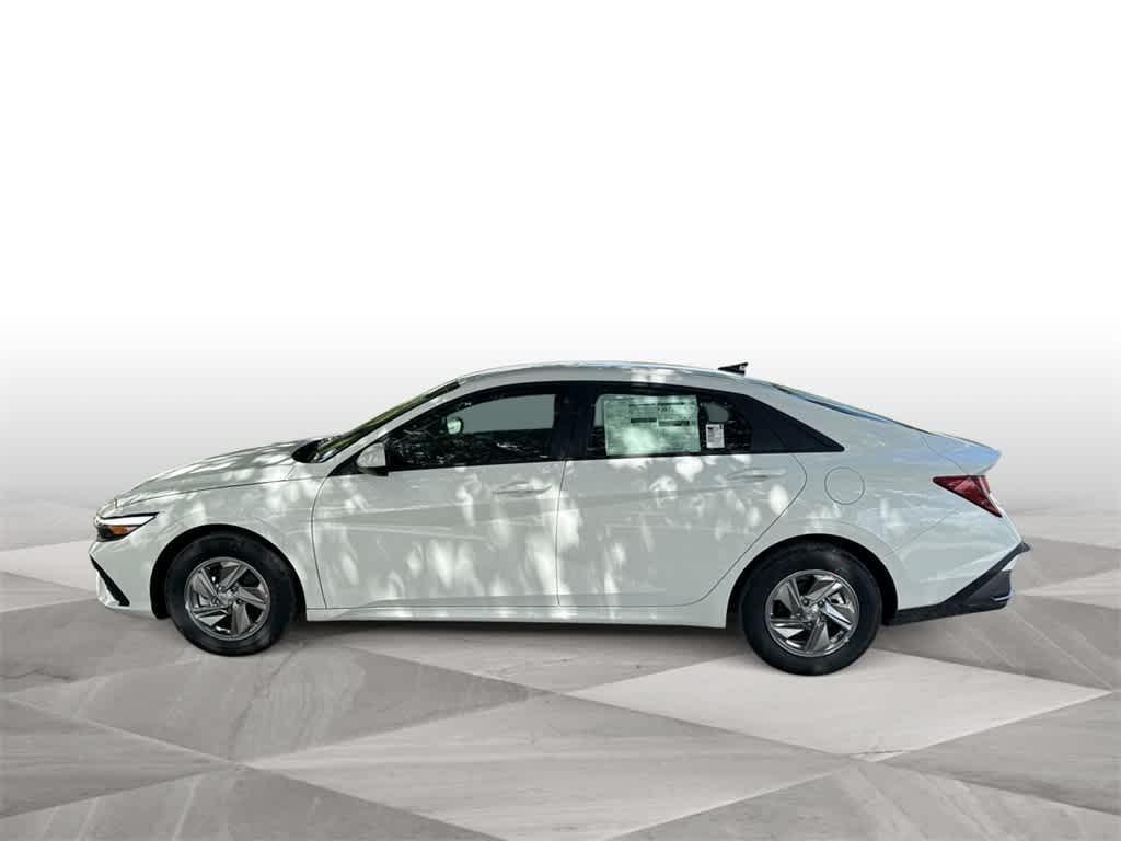 new 2025 Hyundai Elantra car, priced at $23,972
