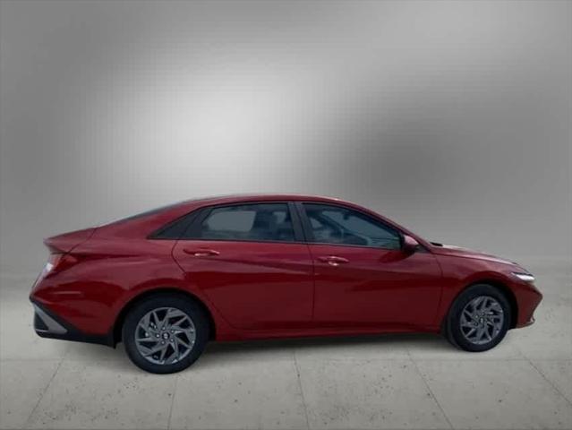 new 2024 Hyundai Elantra HEV car, priced at $27,291