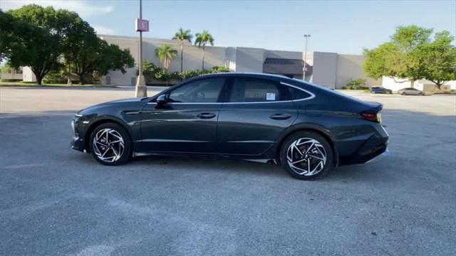 new 2024 Hyundai Sonata car, priced at $30,988