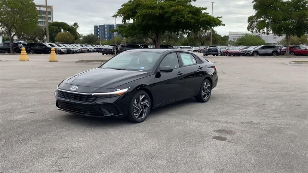 new 2025 Hyundai Elantra car, priced at $23,943