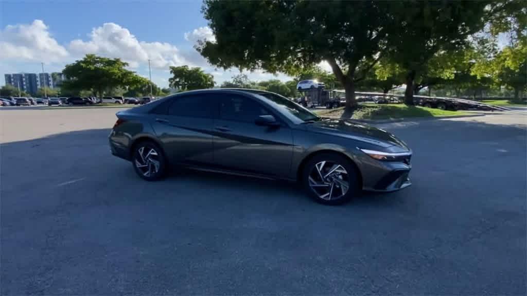 new 2025 Hyundai Elantra car, priced at $23,941