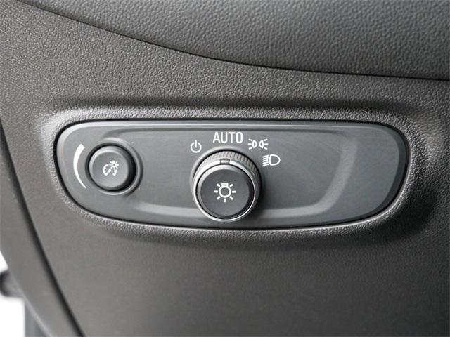 used 2022 Chevrolet Equinox car, priced at $19,299