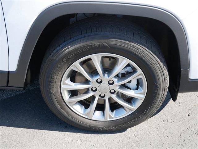 used 2022 Jeep Cherokee car, priced at $23,424