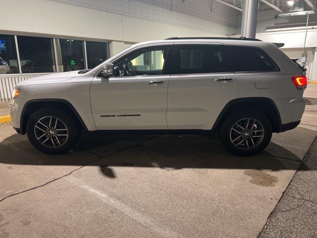 used 2018 Jeep Grand Cherokee car, priced at $15,999