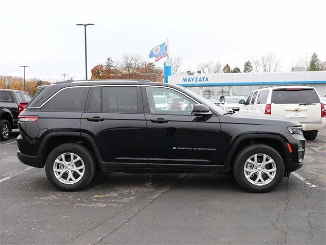 used 2023 Jeep Grand Cherokee car, priced at $30,800