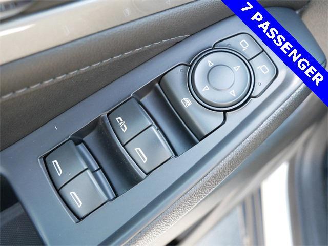 used 2022 Chevrolet Traverse car, priced at $25,800
