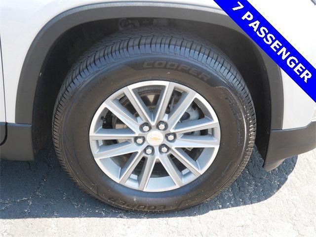 used 2022 Chevrolet Traverse car, priced at $25,800