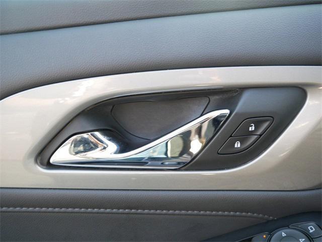 used 2023 Chevrolet Traverse car, priced at $27,510