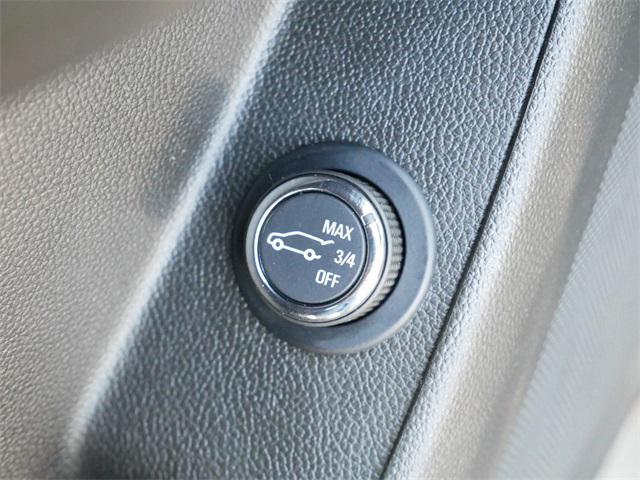 used 2023 Chevrolet Traverse car, priced at $27,510