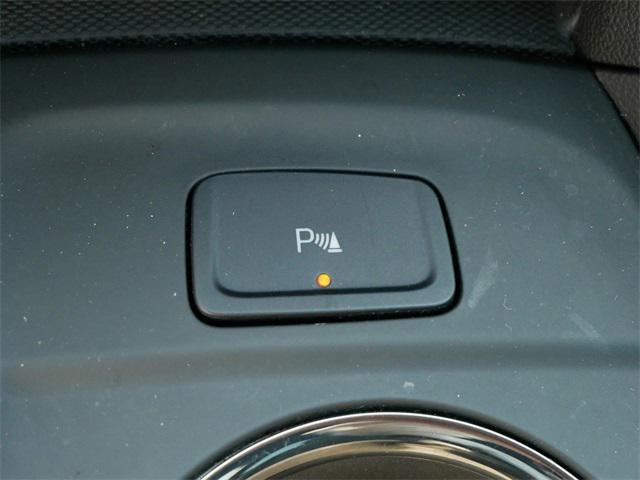 used 2023 Chevrolet Equinox car, priced at $26,979