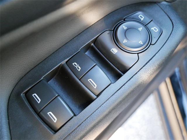 used 2022 Chevrolet Equinox car, priced at $21,099