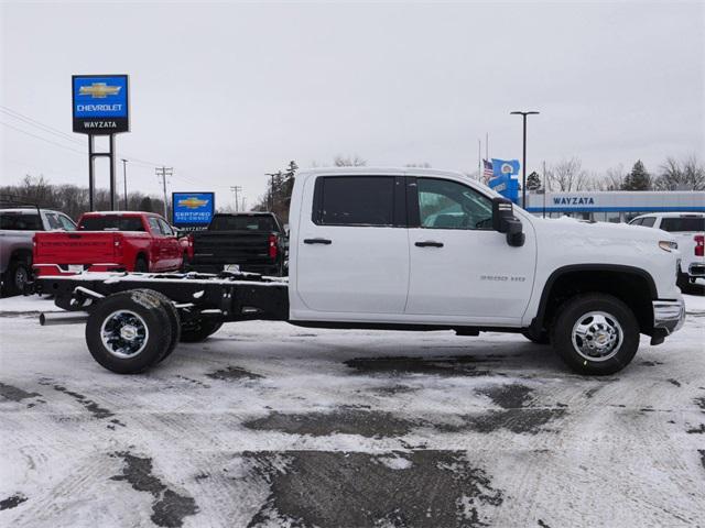 new 2025 Chevrolet Silverado 3500 car, priced at $59,542