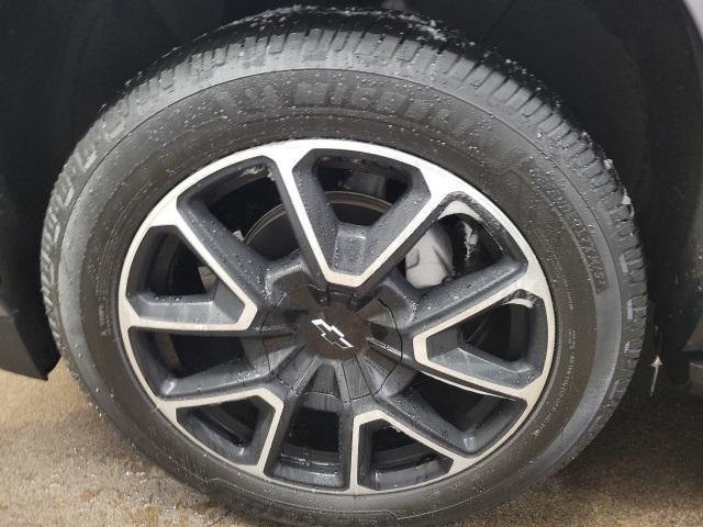 used 2021 Chevrolet Suburban car, priced at $41,499