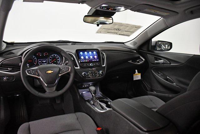 new 2024 Chevrolet Malibu car, priced at $29,497