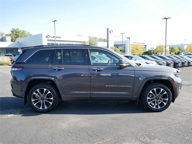 used 2022 Jeep Grand Cherokee car, priced at $31,999