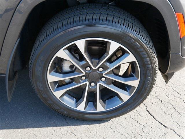 used 2022 Jeep Grand Cherokee car, priced at $29,499