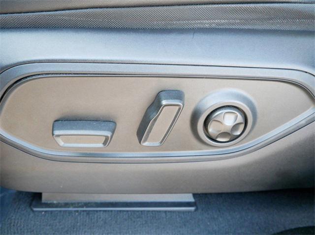 used 2022 Jeep Grand Cherokee car, priced at $29,499