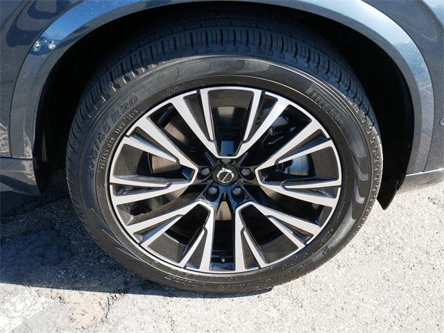 used 2025 Volvo XC90 Plug-In Hybrid car, priced at $63,000