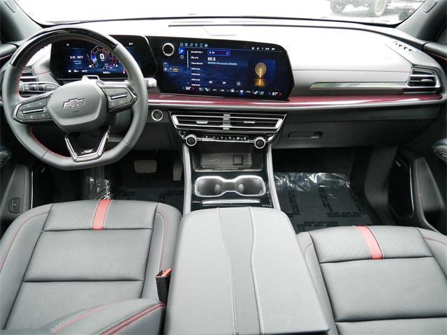 used 2025 Chevrolet Traverse car, priced at $54,900