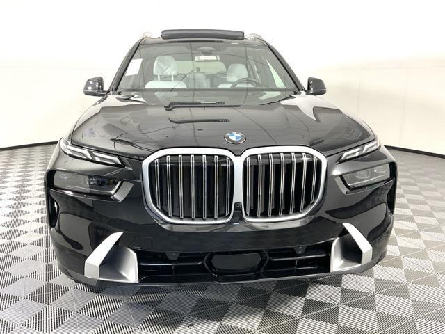 new 2025 BMW X7 car, priced at $87,450