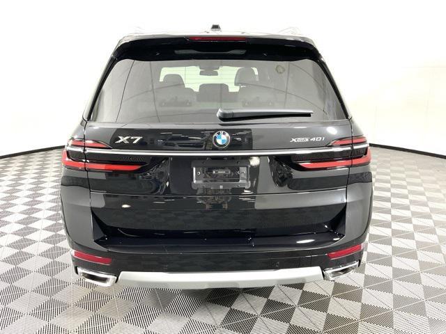 new 2025 BMW X7 car, priced at $87,450