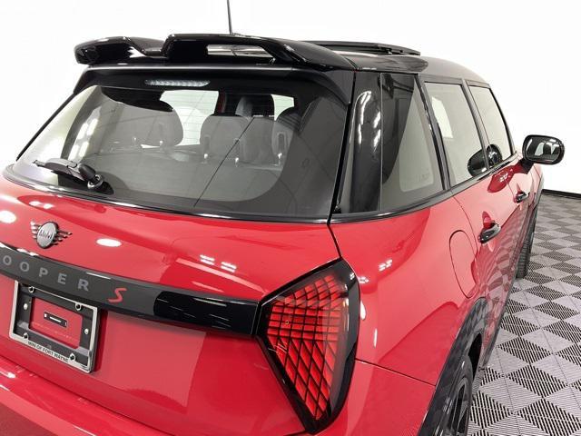 new 2025 MINI Hardtop car, priced at $40,905