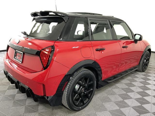 new 2025 MINI Hardtop car, priced at $40,905