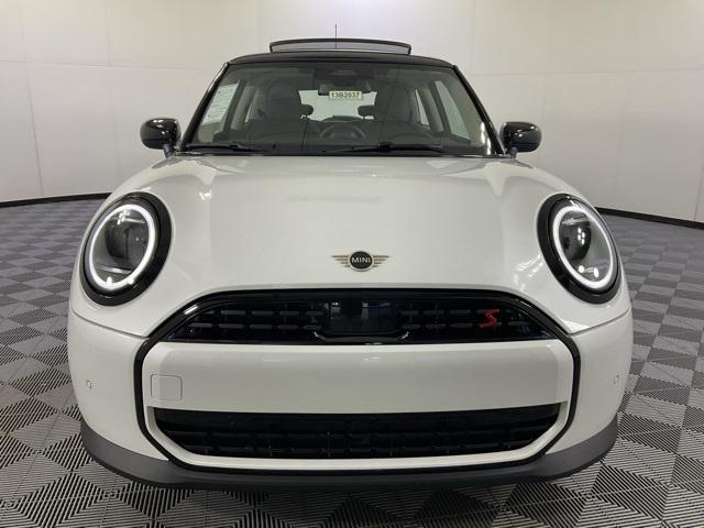 new 2025 MINI Hardtop car, priced at $35,755