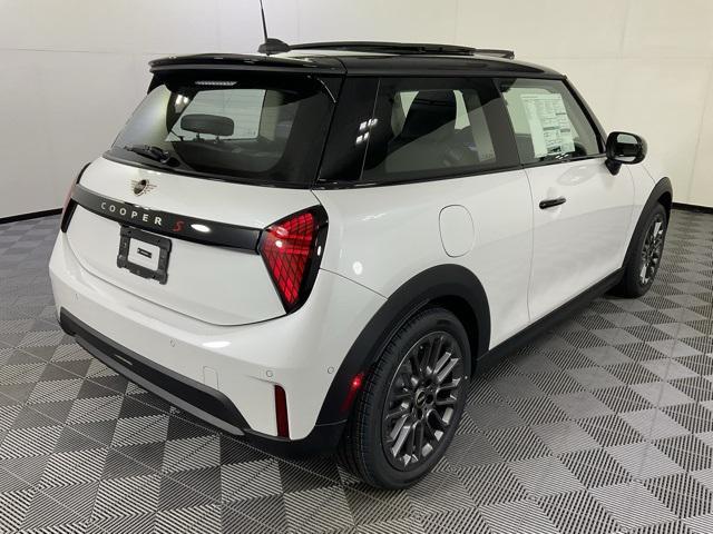 new 2025 MINI Hardtop car, priced at $35,755