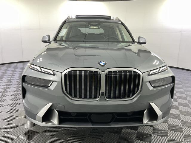 new 2025 BMW X7 car, priced at $89,990