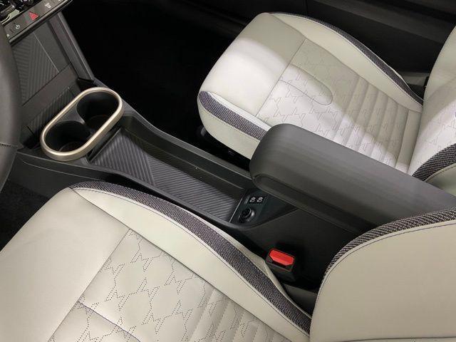 new 2025 MINI Hardtop car, priced at $26,805