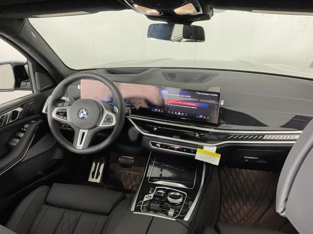 new 2025 BMW X7 car, priced at $119,500