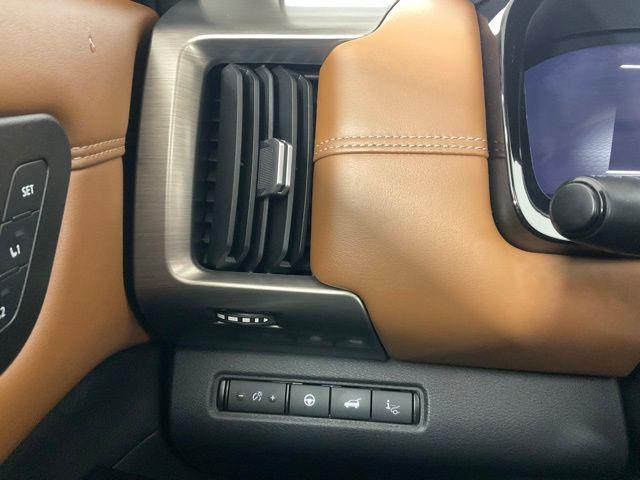 used 2023 Nissan Pathfinder car, priced at $34,984