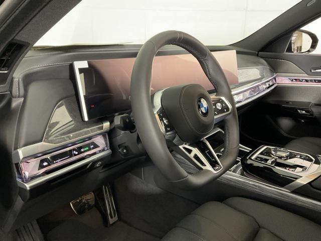 new 2025 BMW 760 car, priced at $133,875