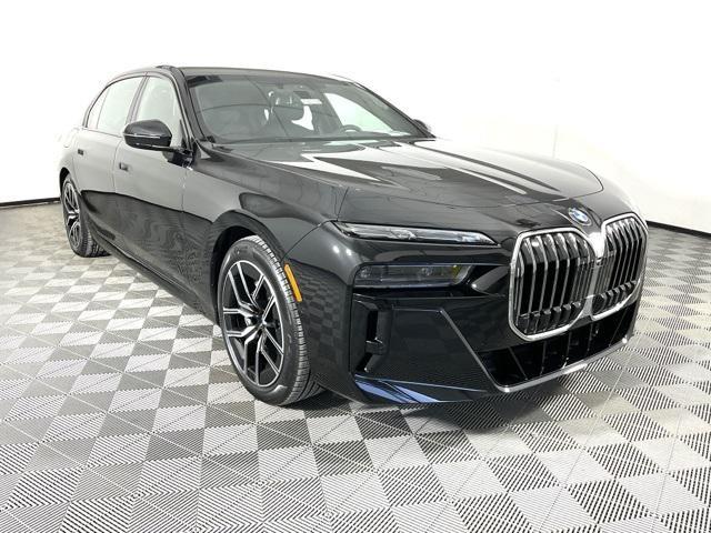 new 2025 BMW 760 car, priced at $133,875