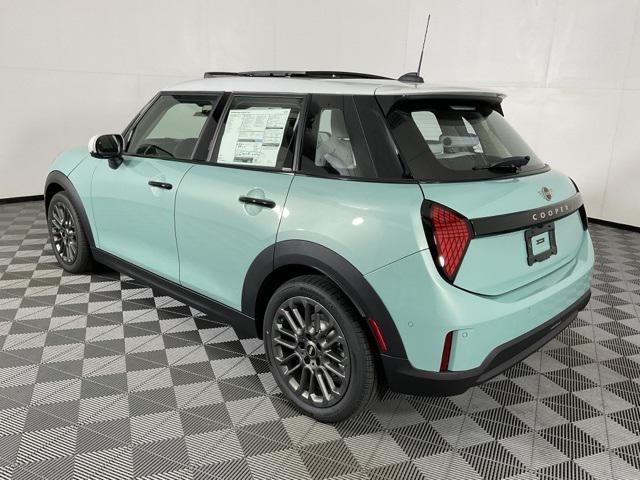 new 2025 MINI Hardtop car, priced at $38,295