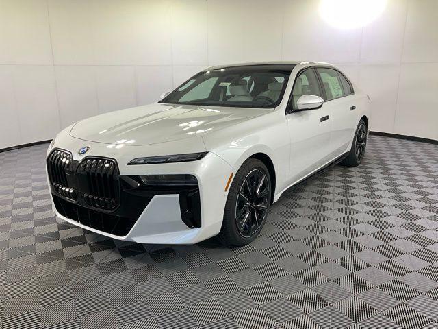new 2025 BMW 760 car, priced at $137,155