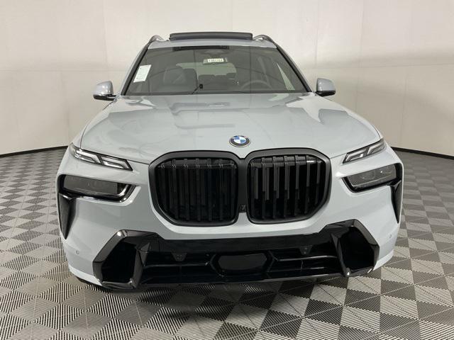 new 2025 BMW X7 car, priced at $96,740