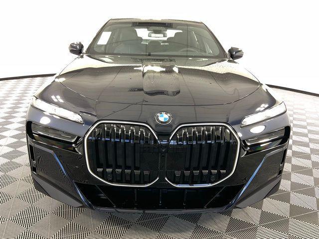 new 2025 BMW 760 car, priced at $136,150