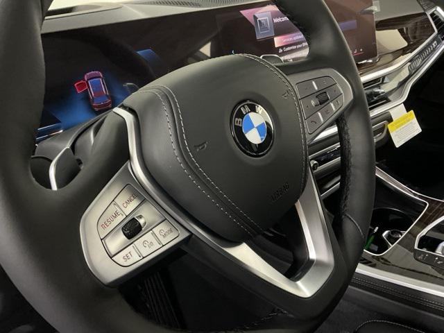 new 2025 BMW X7 car, priced at $89,990