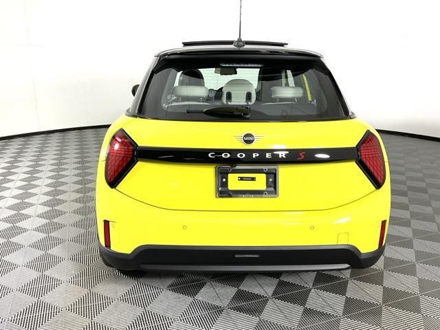 new 2025 MINI Hardtop car, priced at $36,895