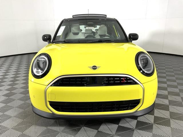 new 2025 MINI Hardtop car, priced at $36,895