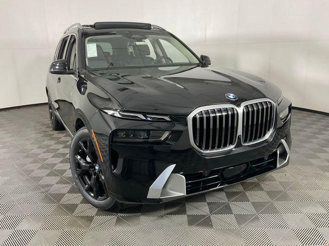 new 2026 BMW X7 car, priced at $90,465