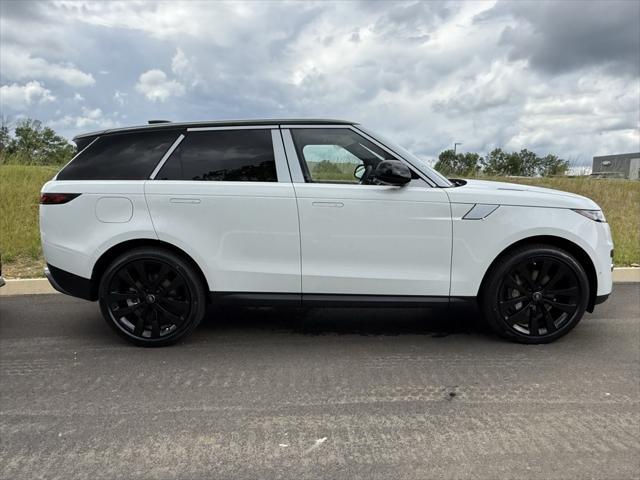 new 2025 Land Rover Range Rover Sport car, priced at $93,205