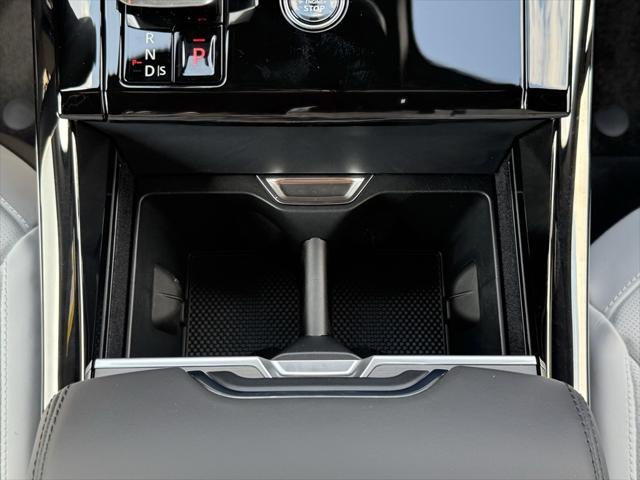 new 2025 Land Rover Range Rover Sport car, priced at $102,525