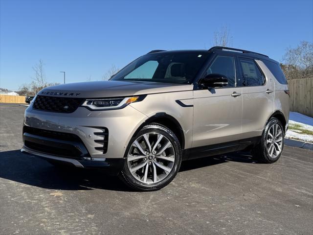 new 2025 Land Rover Discovery car, priced at $79,353